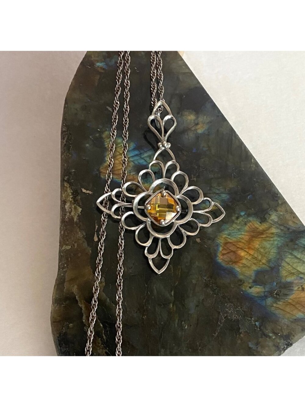 Sterling Silver 925 Faceted Yellow Glass Scrollwork Pendant Necklace Brooch 18"